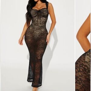 Elegant Black Lace Gown